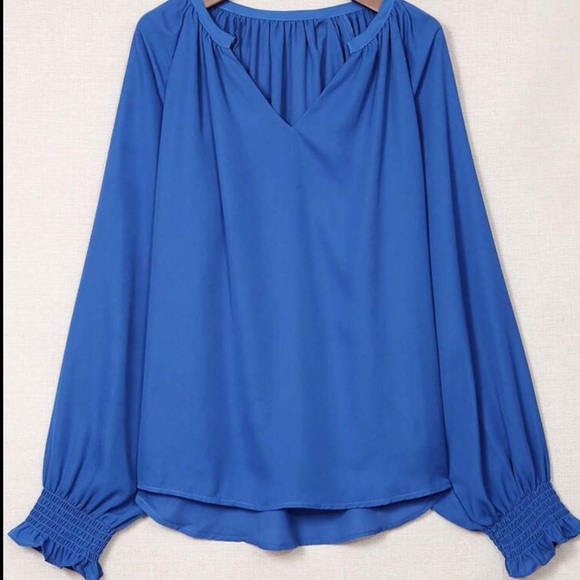 Classic Elegant Notched Neckline Lantern Sleeve Blouse - Picture 6 of 7